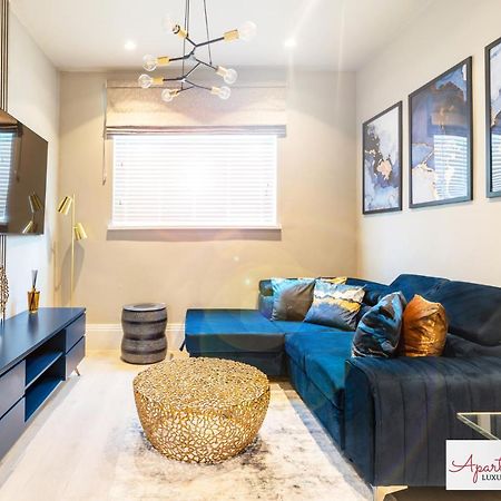 Beautiful Apartment In London Hounslow Extérieur photo